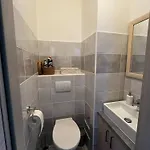 Vadvirag Vendeghaz * Gárdony