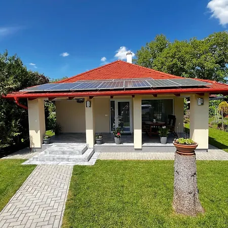Vadvirag Vendeghaz Holiday home