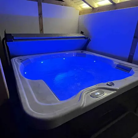 Vadvirag Vendeghaz *